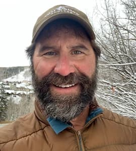 Image of instructor Derek Schmidt
